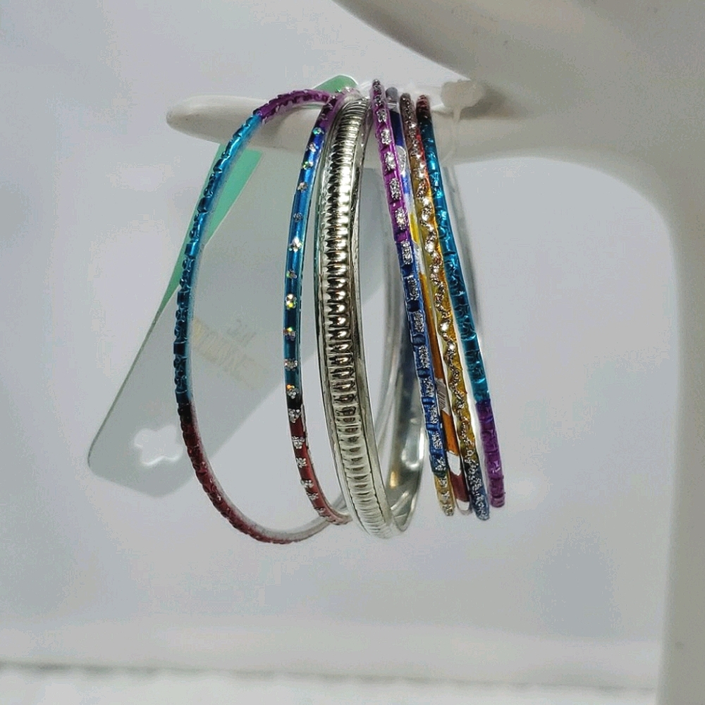 Signature 2 packs of 7 pc multi color bracelet set